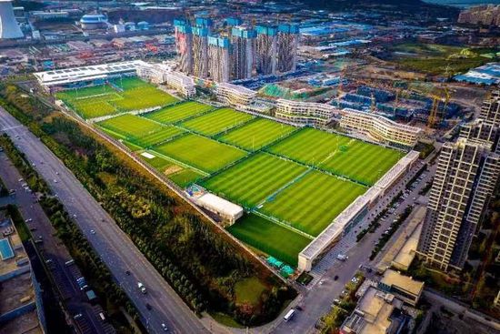 改编自游戏《阴阳师》，由陈国富、张家鲁监制，李蔚然执导，陈坤、周迅、陈伟霆等主演的奇幻电影《侍神令》发布;侍神集结预告及;平京绘卷海报